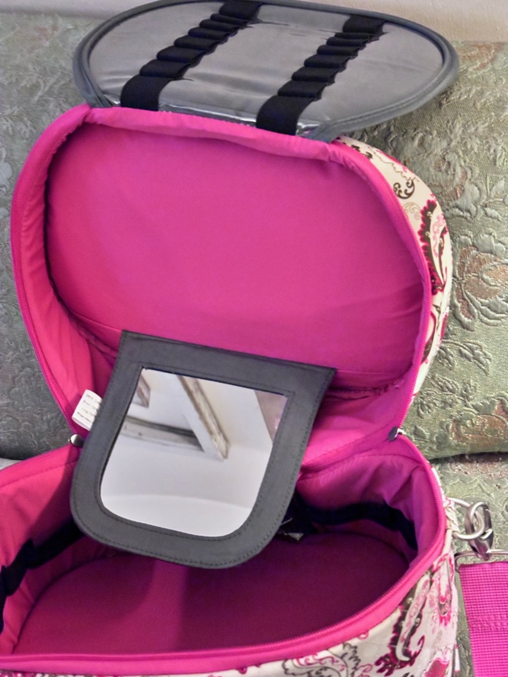Travelon Pink and Brown Paisley Travel Toiletries Bag with Padded Shoulder Strap - Picture 5 of 11